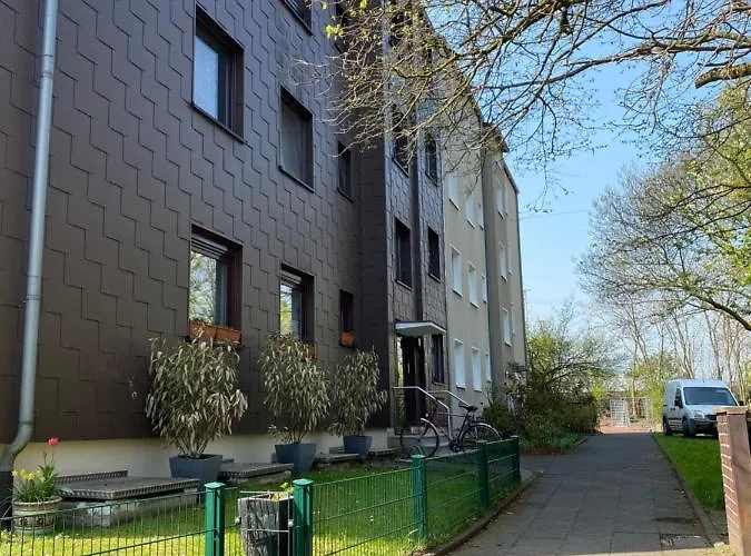 Appartement Gemuetliche Zwischen Gruen Und Hbf