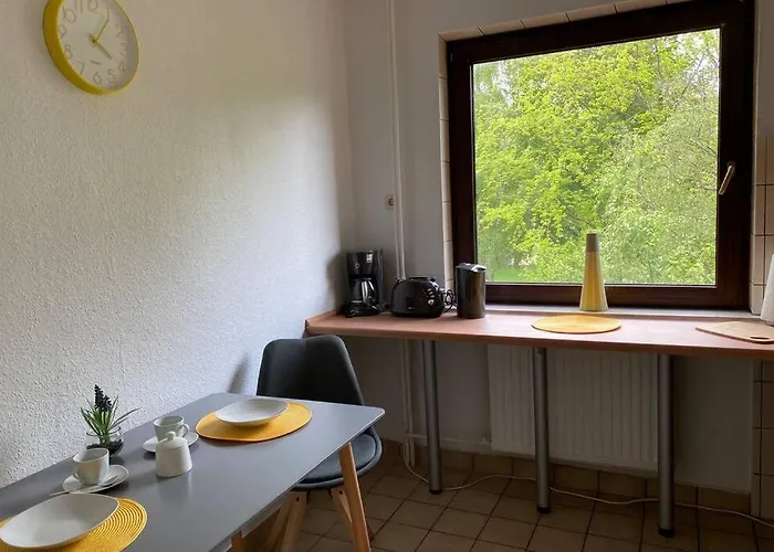 Gemuetliche Zwischen Gruen Und Hbf Appartement